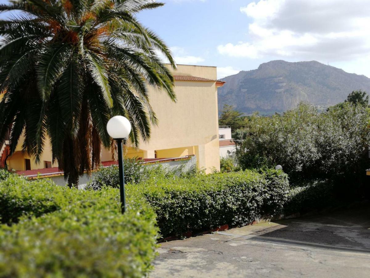 Great Sicily Hotel Мондело Екстериор снимка
